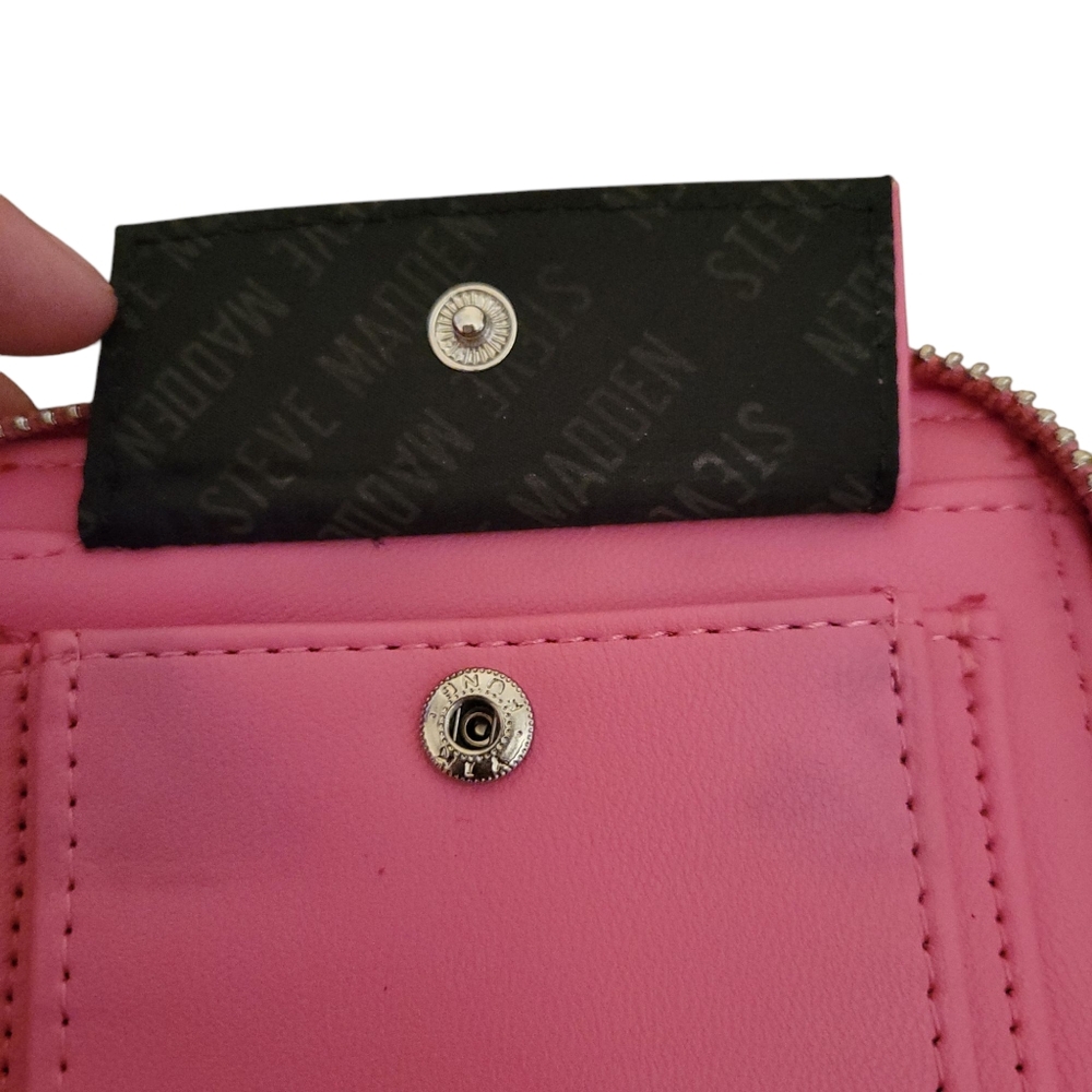 Steve Madden Quilted Zippered Wallet in Pink - Picture 4 of 5